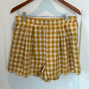 NWT Entro Pleated Mustard Yellow White Gingham Scallop Hem Elastic Shorts - L